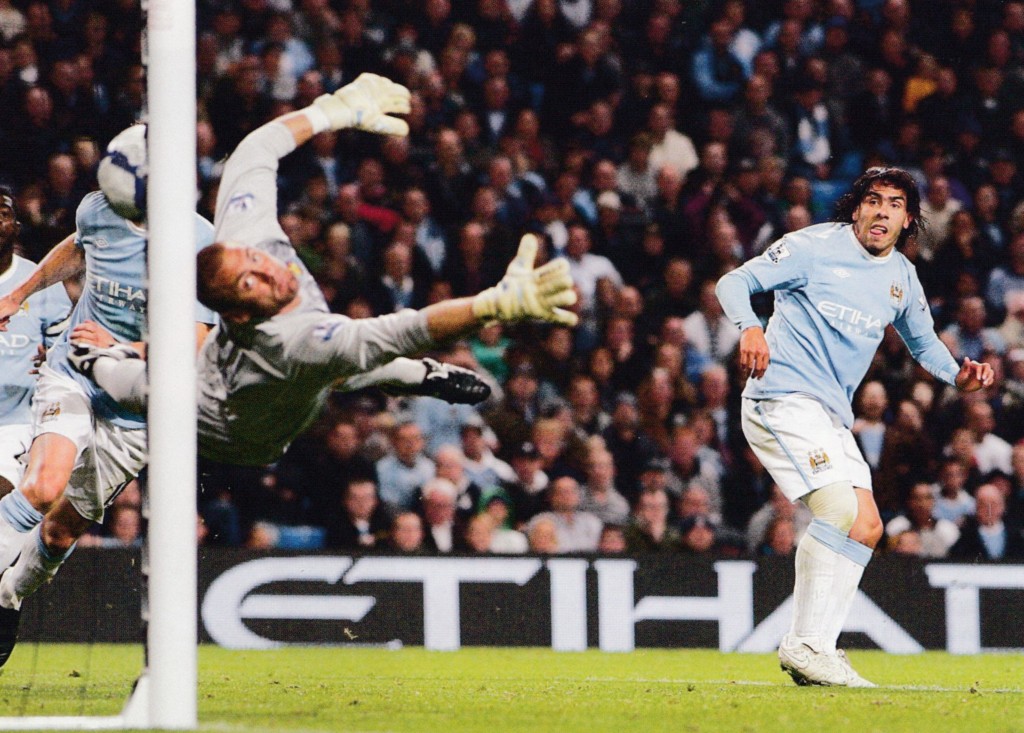 west ham home 2009 to 10 tevez goal