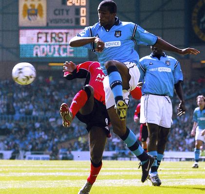 Blackburn home 2002 to 03 action2