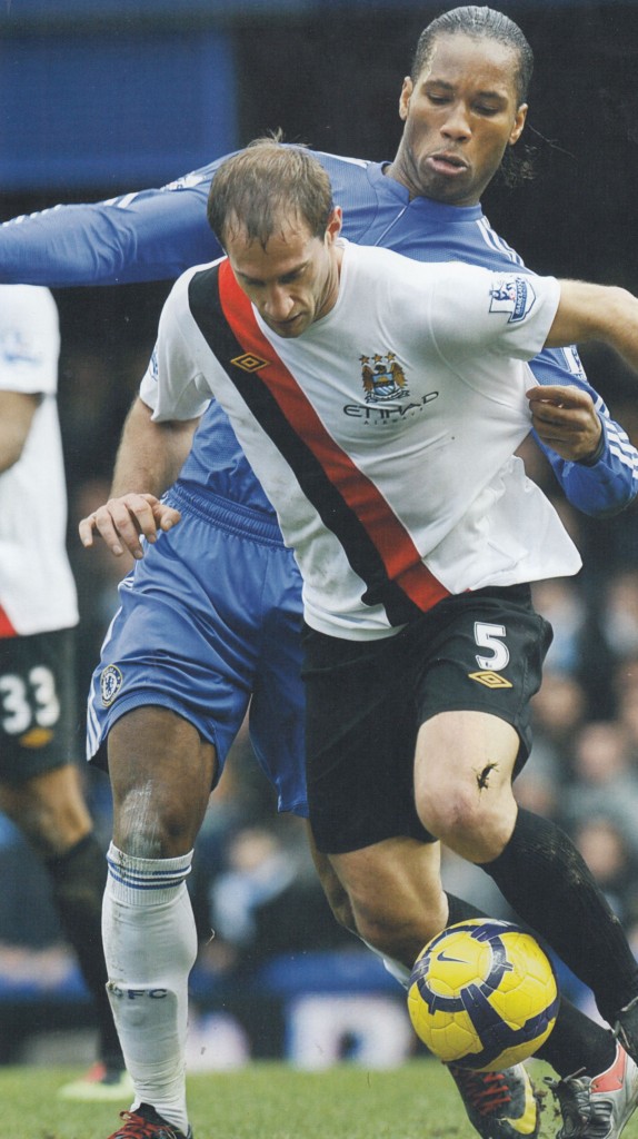 chelsea away 2009 to 10 action80
