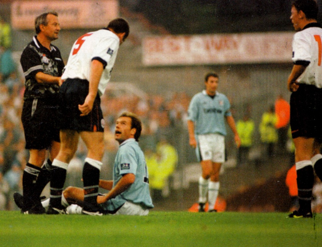 bolton away 1996 to 97 action3