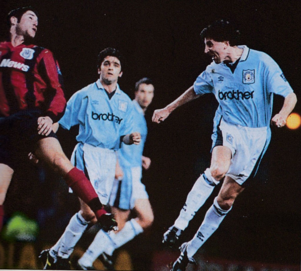 portsmouth home 1996 to 97 action6