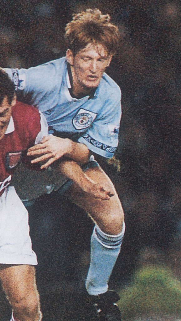 arsenal home 1994 to 95 action8