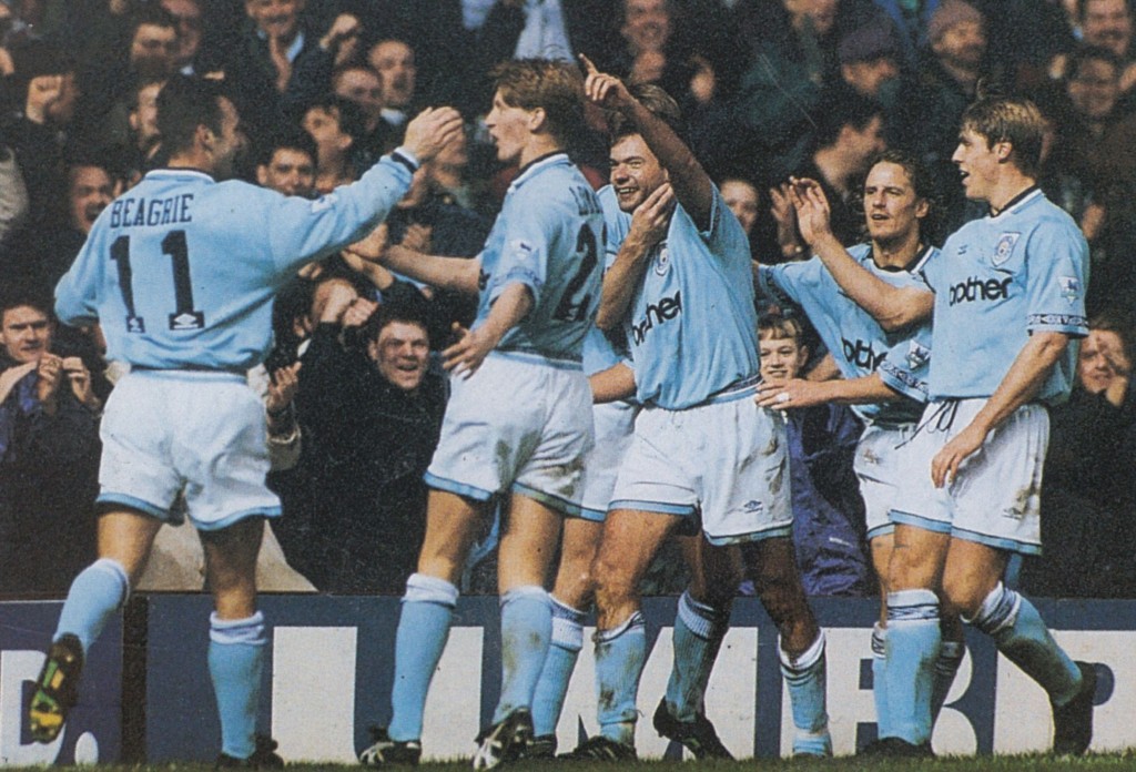 aston villa home 1994 to 95 2nd rosler goal 5