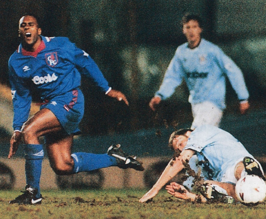 chelsea home 1994 to 95 action7