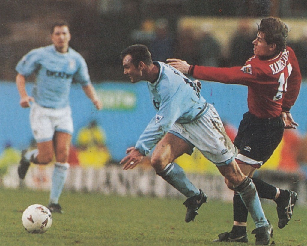 man utd home 1994 to 95 action9