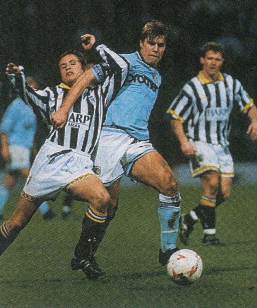 notts county away fa cup 1994 to 95 action7