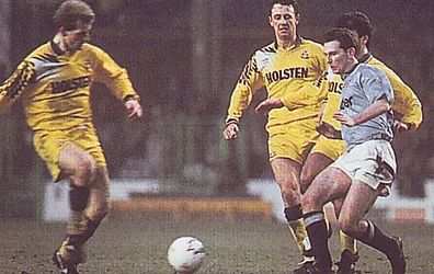 tottenham home 1991 to 92 action3