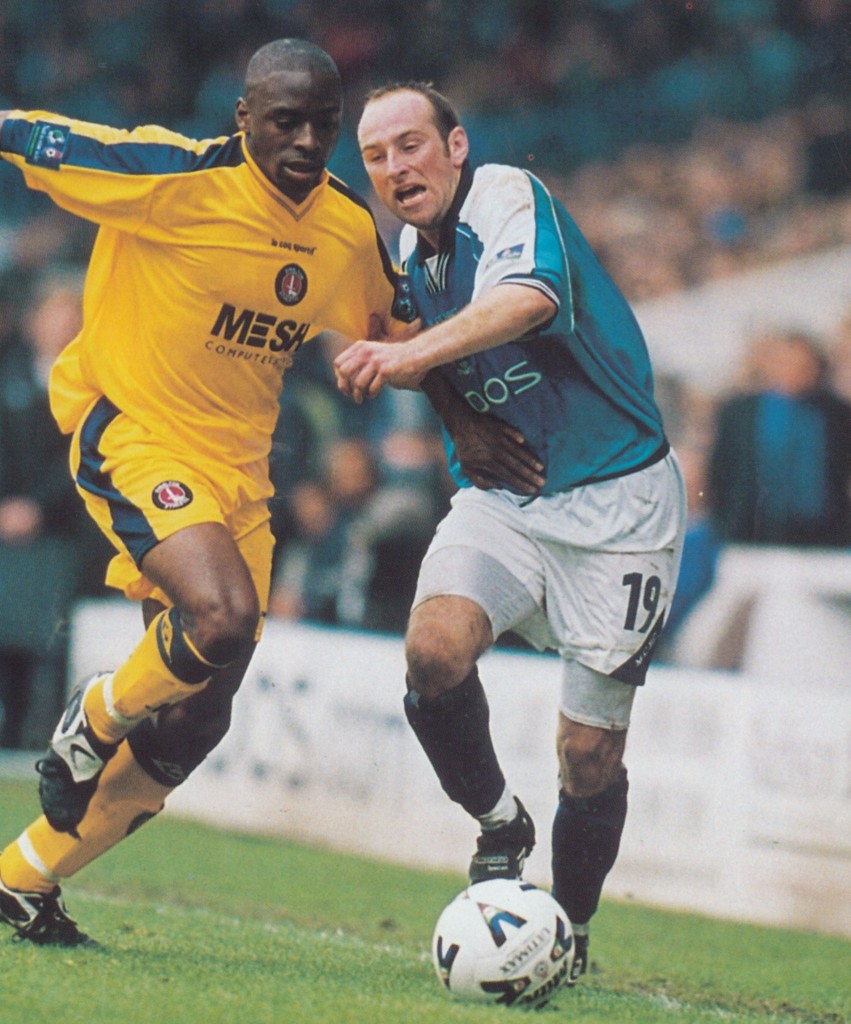 charlton home 1999 to 2000 action8
