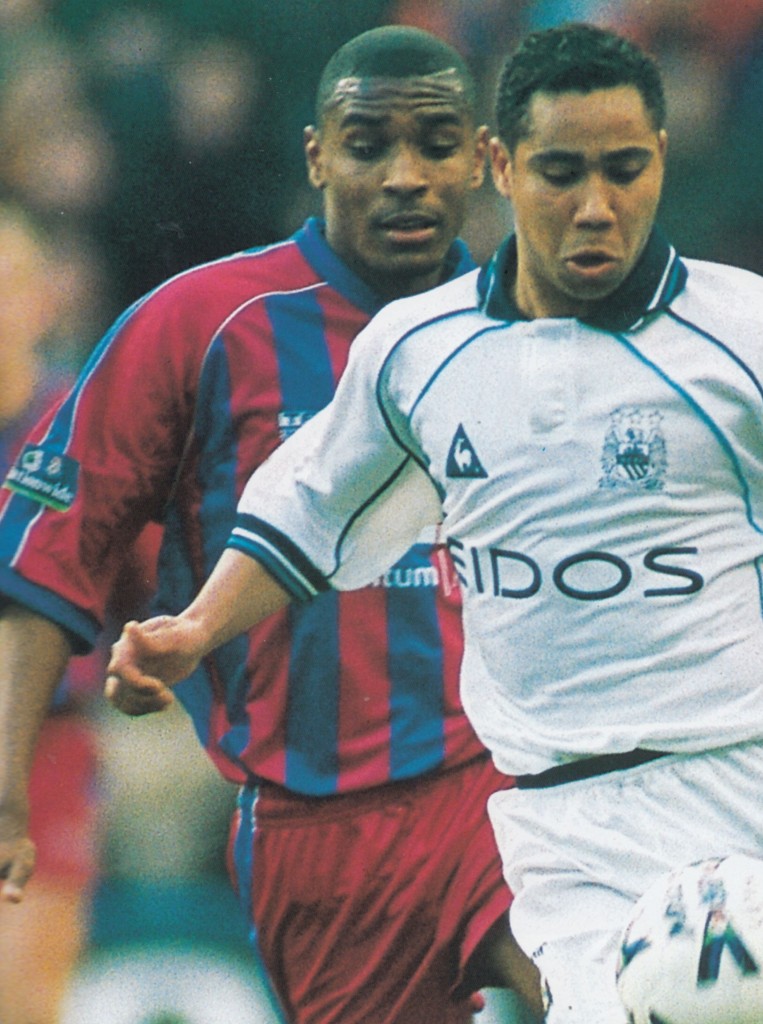 crystal palace away 1999 to 2000 action8