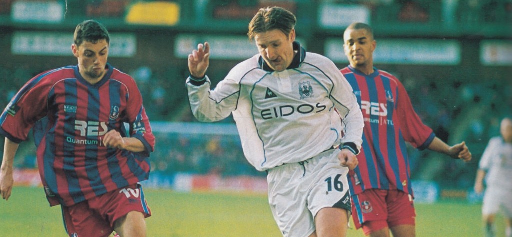 crystal palace away 1999 to 2000 action9