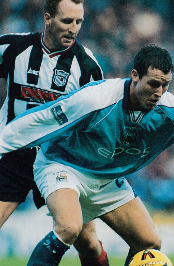 grimsby home 1999 to 2000 action8