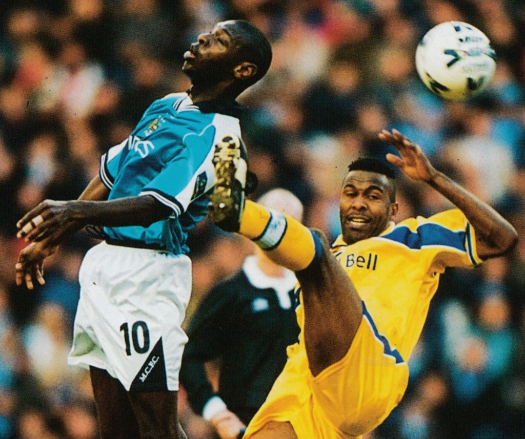 leeds fa cup 1999 to 2000 action5