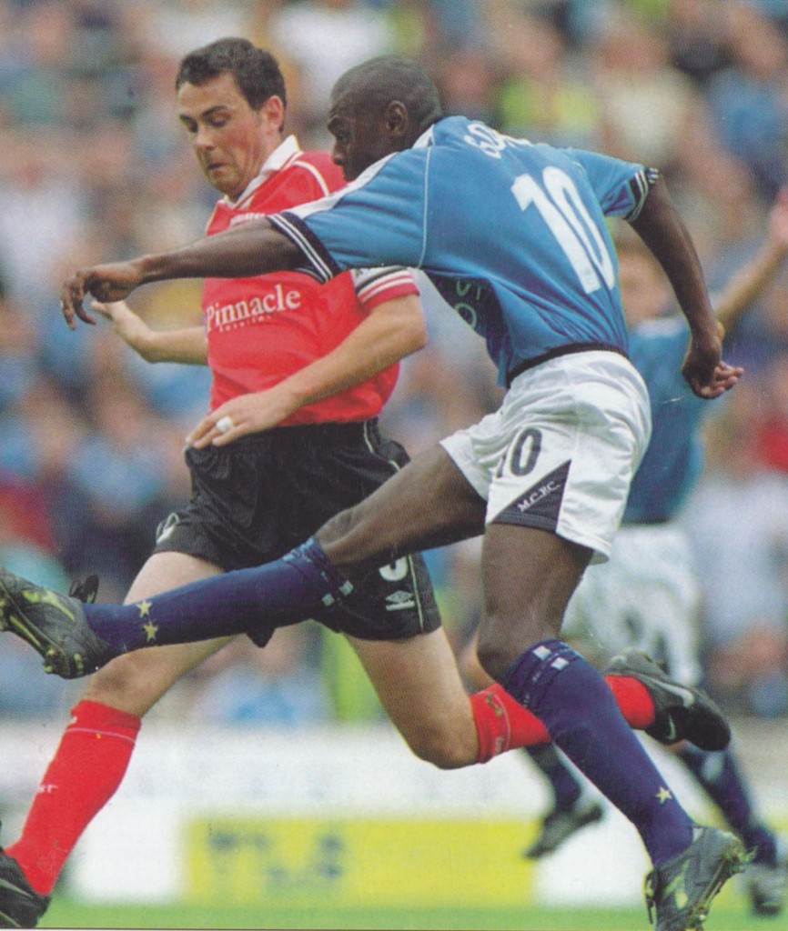 notts forest hom 1999 to 2000 action8