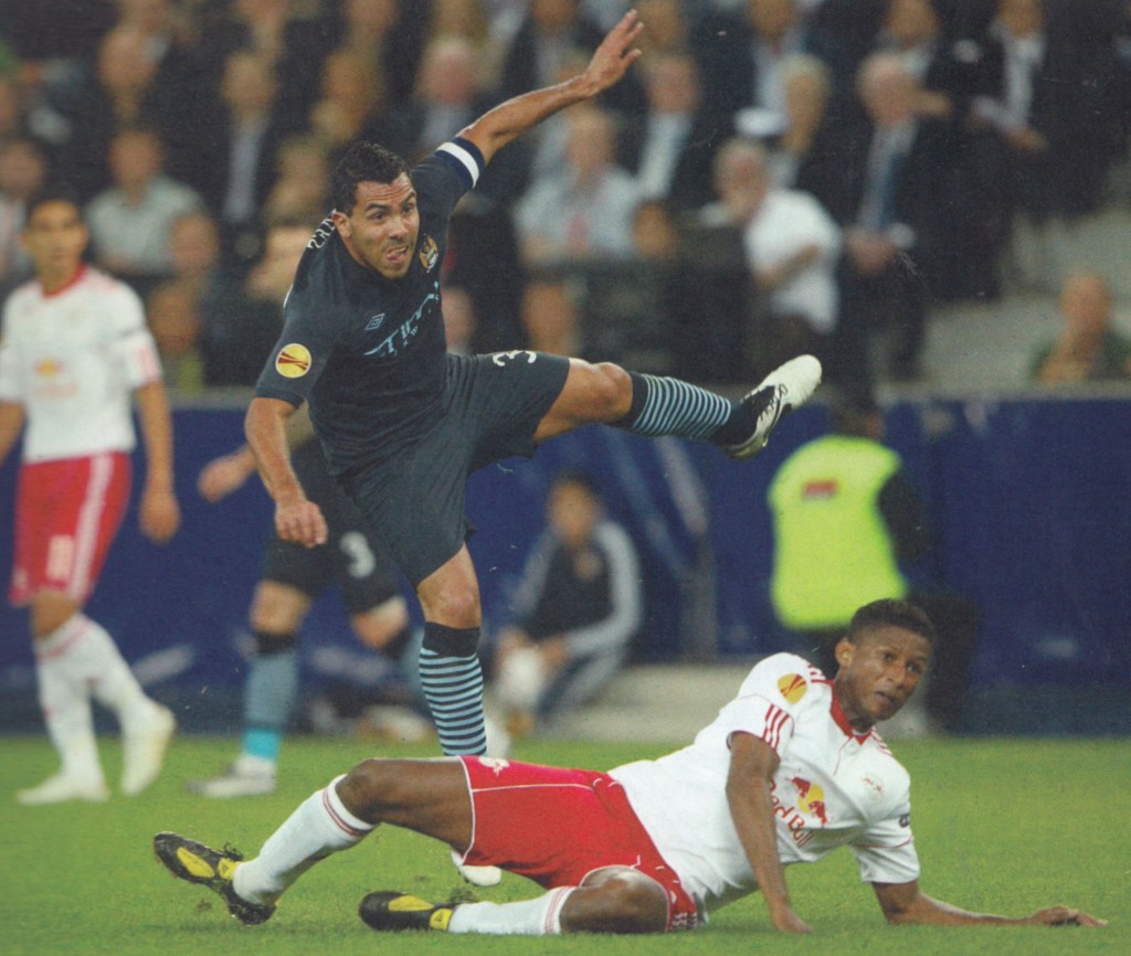 salzburg away 2010 to 11 action679