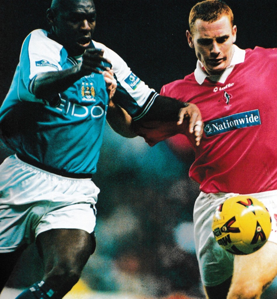 swindon home 1999 to 2000 action7