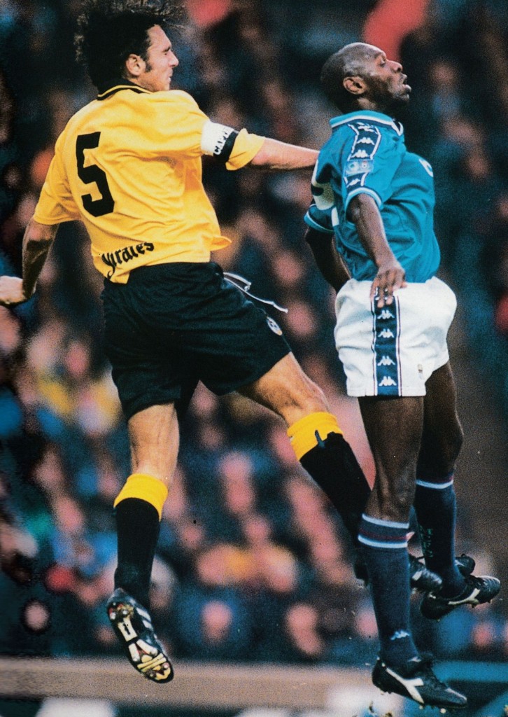 bristol rovers home 1998 to 99 action7