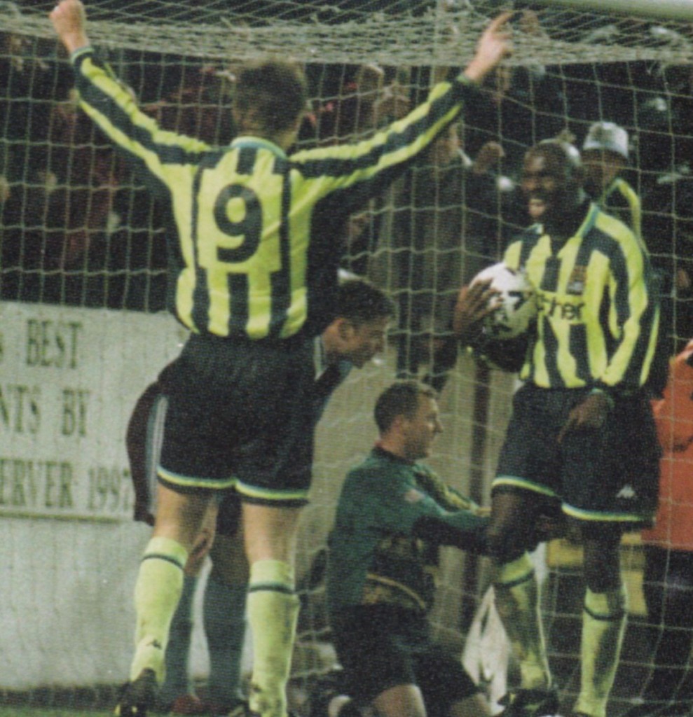 burnley away 1998 to 99 action6