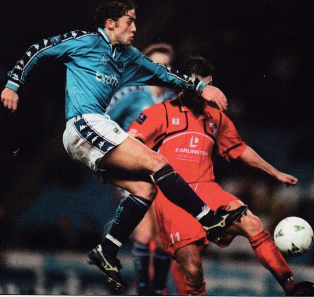 darlington home 1998 to 99 action5