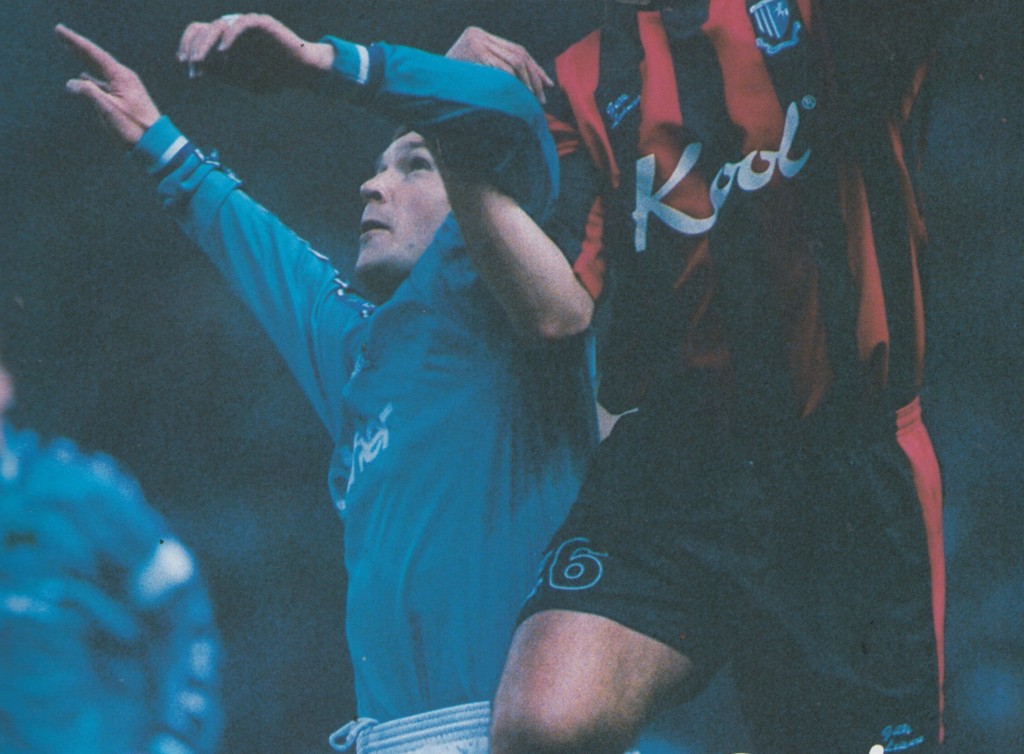 gillingham home 1998 to 99 action5