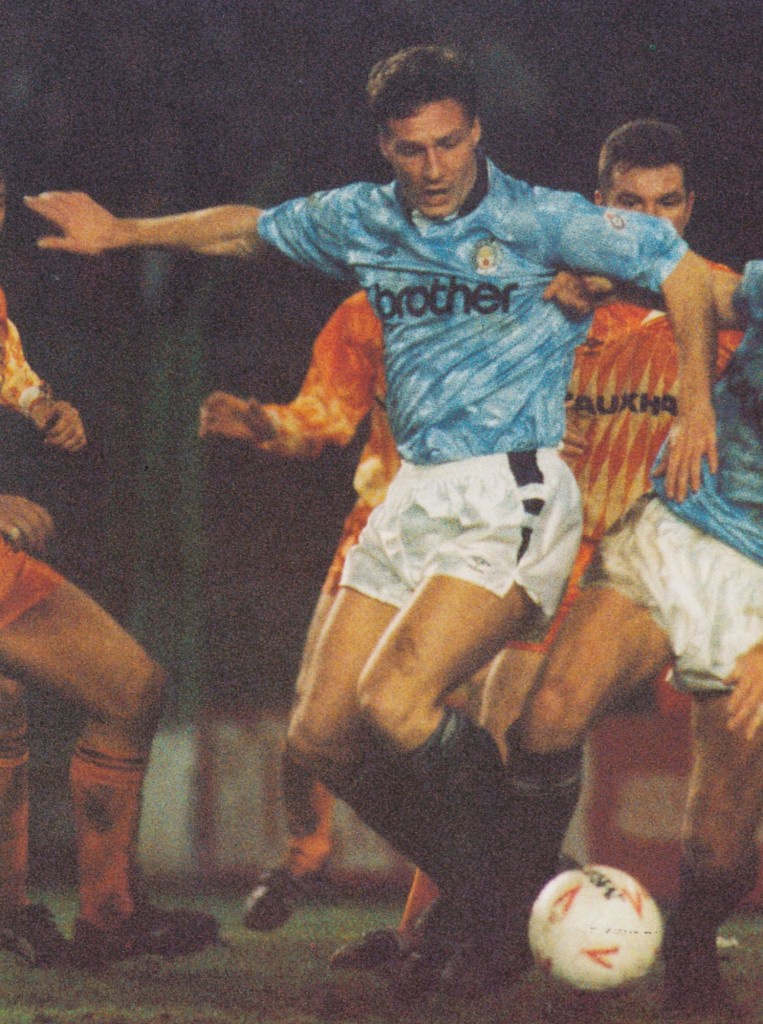 luton home 1990 to 91 action5