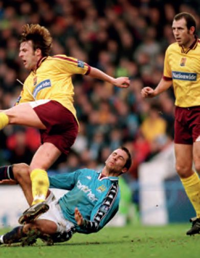 northampton home 1998 to 99 horlock sent off after this tackle