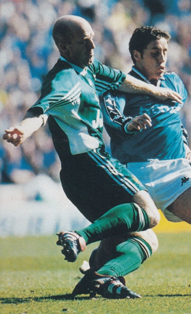 wigan home 1998 to 99 action2