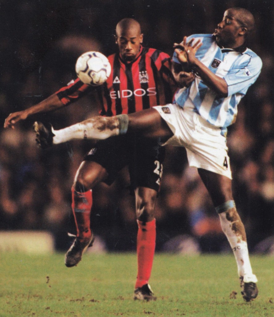 coventry away 2000 to 01 action10