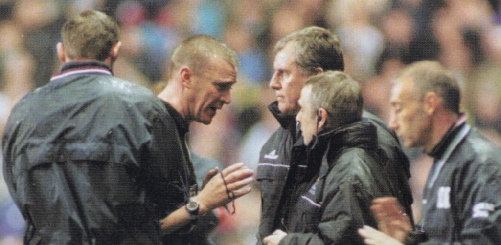 ipswich home lge cup abandoned 2000 to 01 graham poll calls the match off