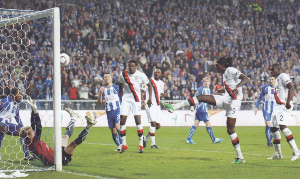 lech poznan away 2010 to 11 adebayor goal 32