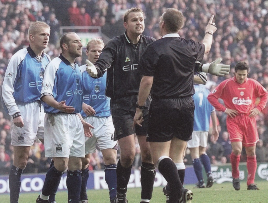 liverpool fa cup 2000 to 01 penalty award