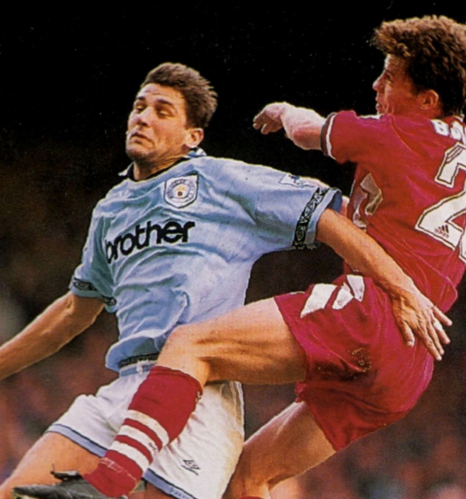 liverpool home 1993 to 94 action6