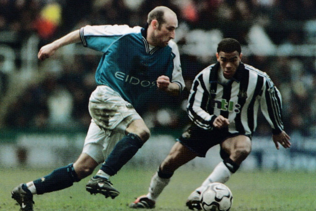 newcastle away 2000 to 01 action5