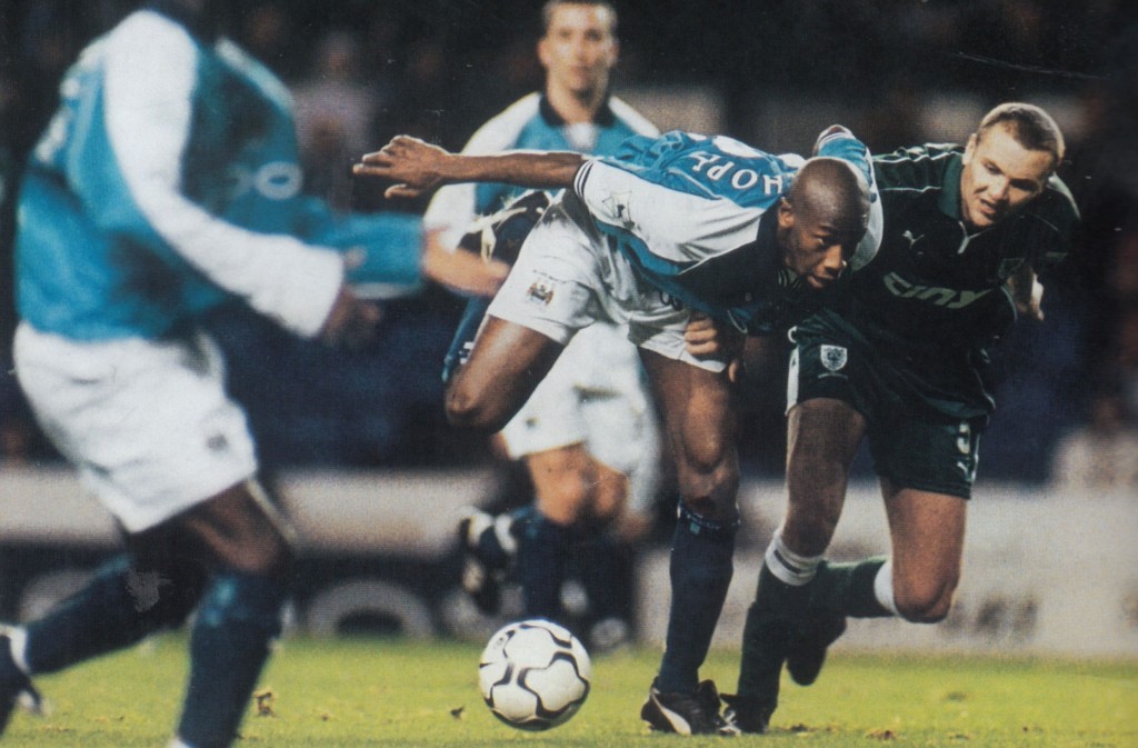 wimbledon home lge cup 2000 to 01 action5