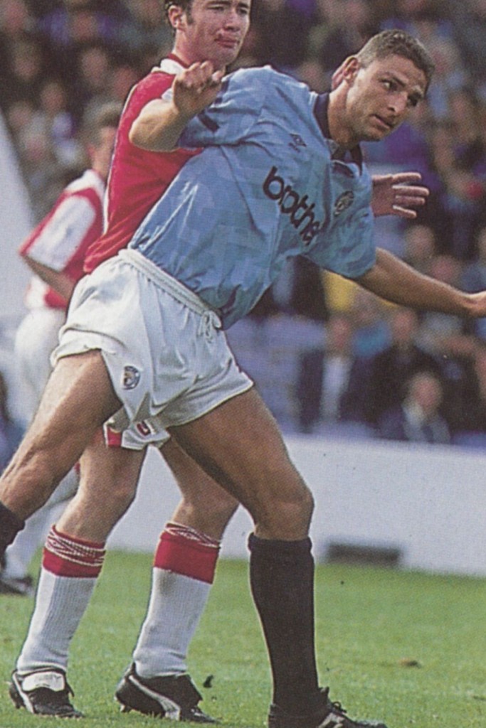 Oldham home 1992 to 93 action6