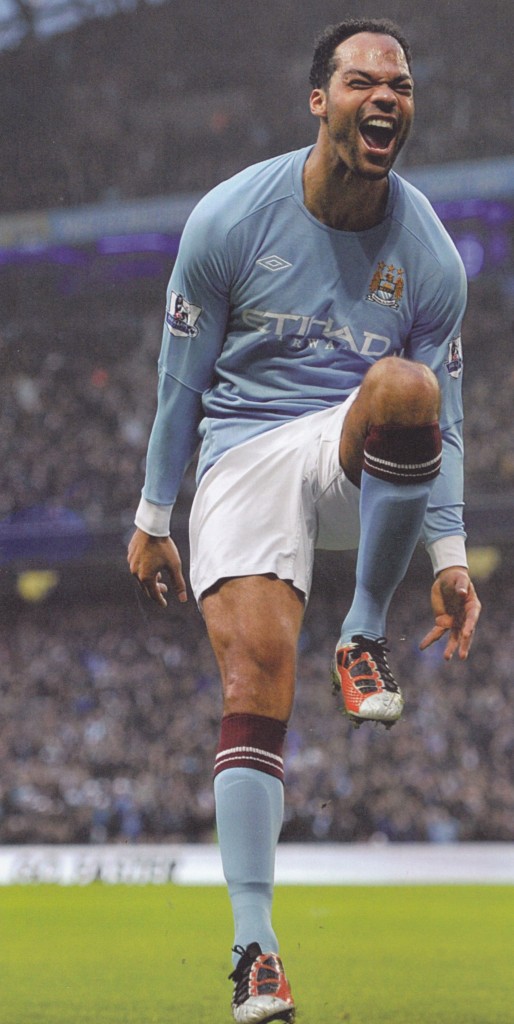 aston villa home 2010 to 11 lescott goal 552