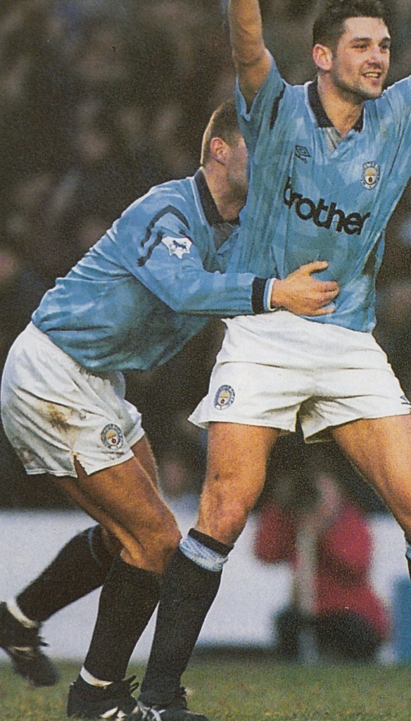 blackburn home 1992 to 93 white goal