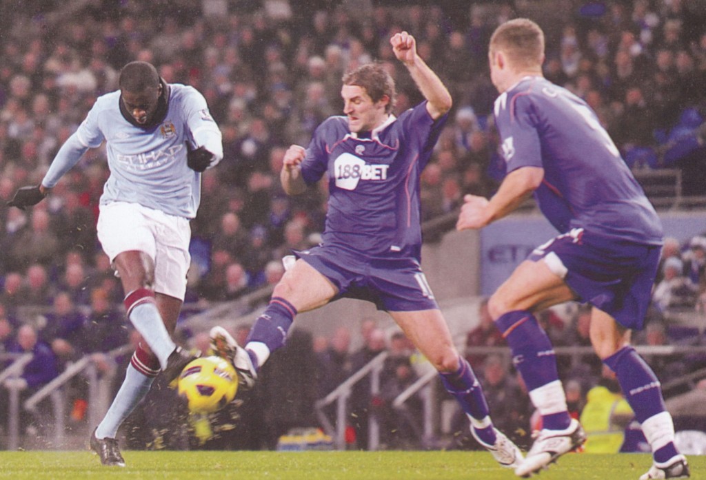 bolton home 2010 to 11 action009
