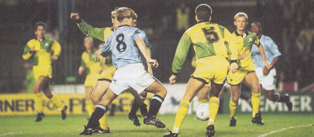 bristol rovers lge cup home 1992 to 93 action10