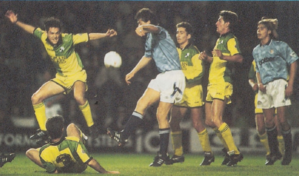 bristol rovers lge cup home 1992 to 93 action9