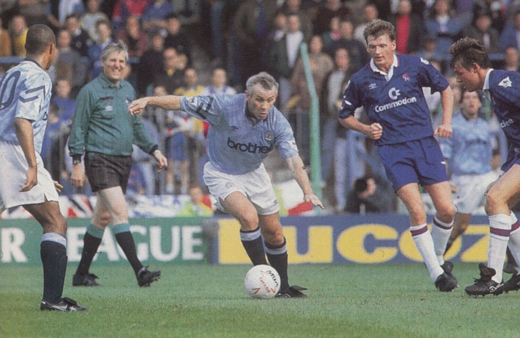 chelsea home 1992 to 93 action9