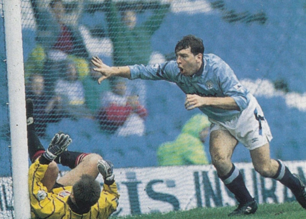 ipswich home 1992 to 93 holden goal5