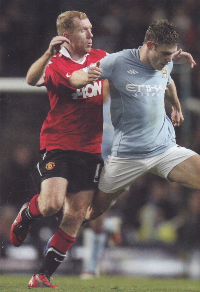 man utd home 2010 to 11 action34