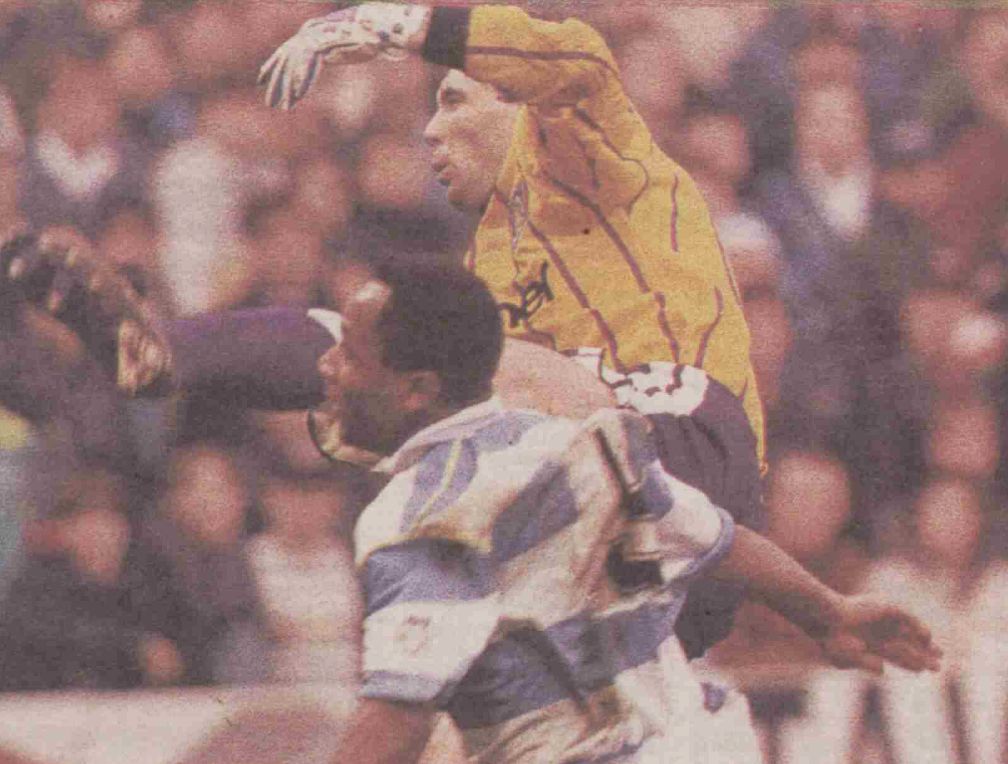 qpr away 1992 to 93 action2