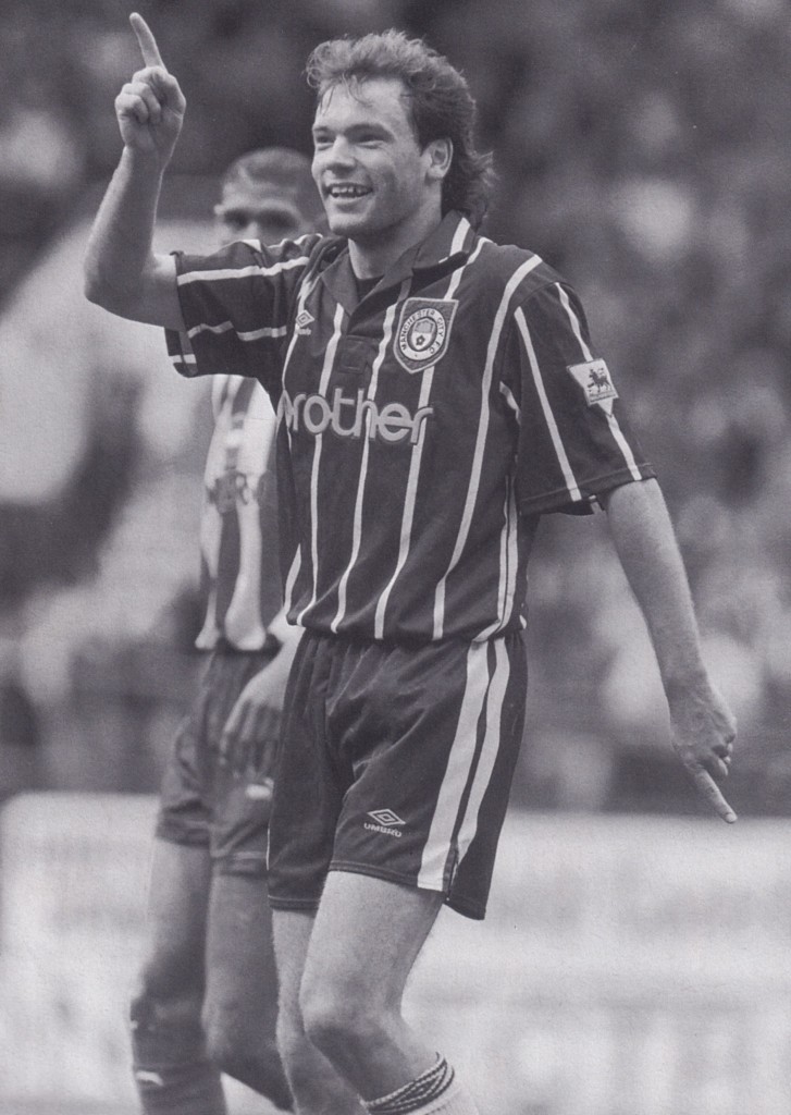 sheff weds away 1993 to 94 rosler goal