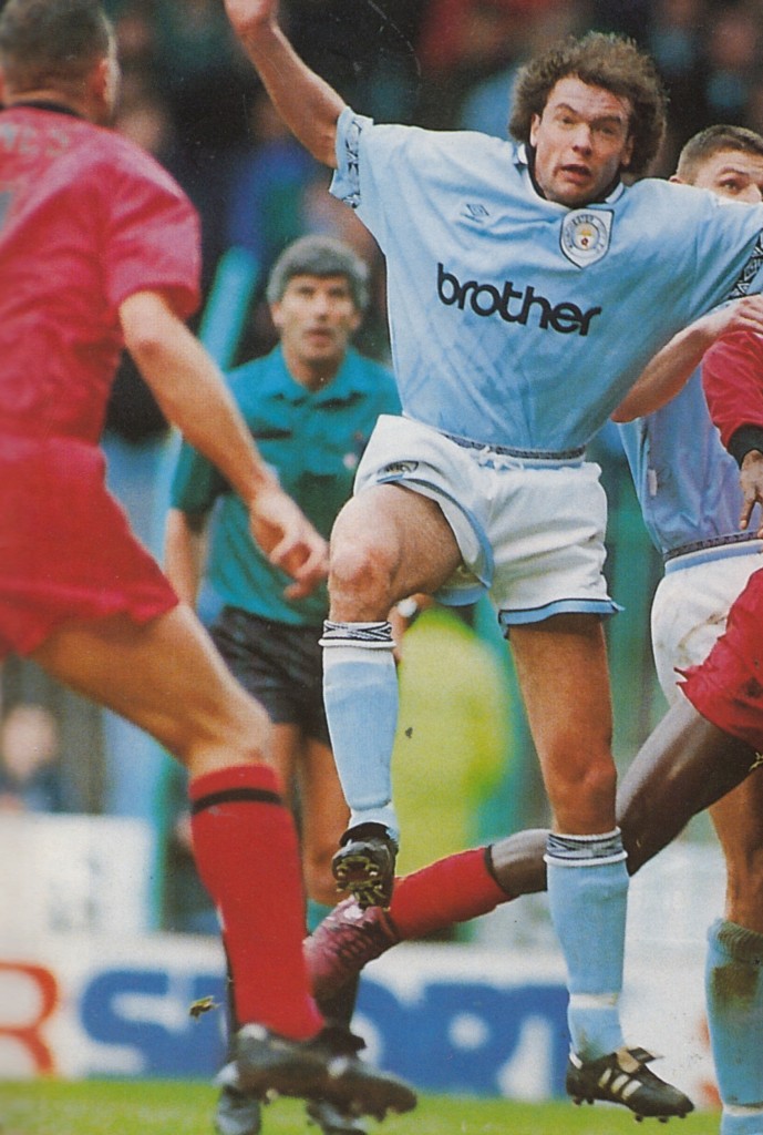 wimbledon home 1993 to 94 action5