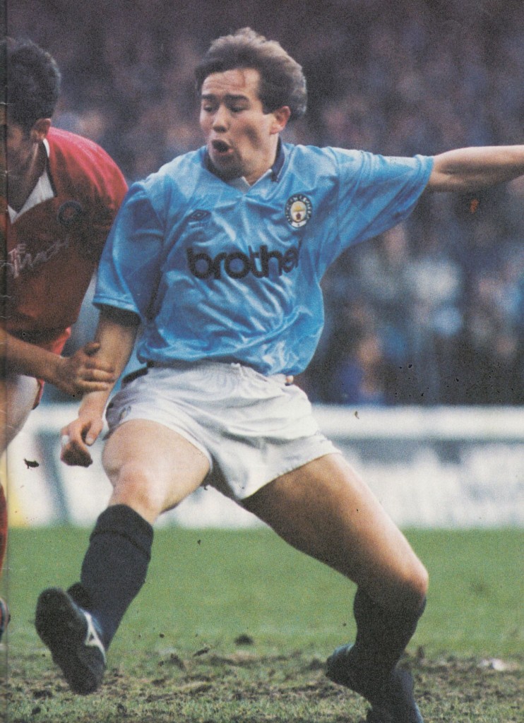 charlton home 1989 to 90 action8