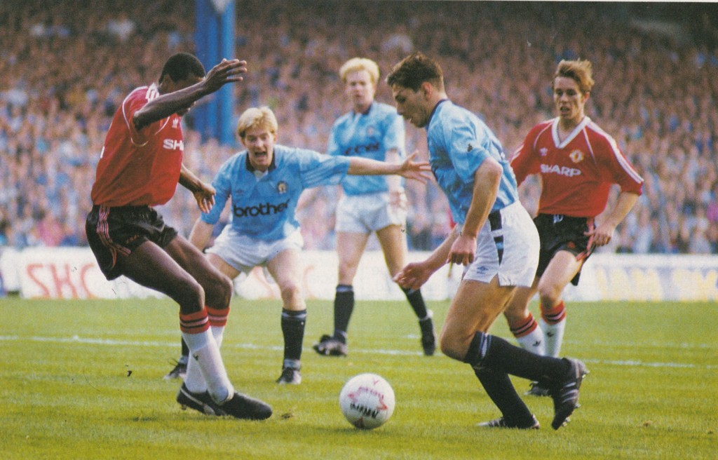 man utd home 1989 to 80 action9