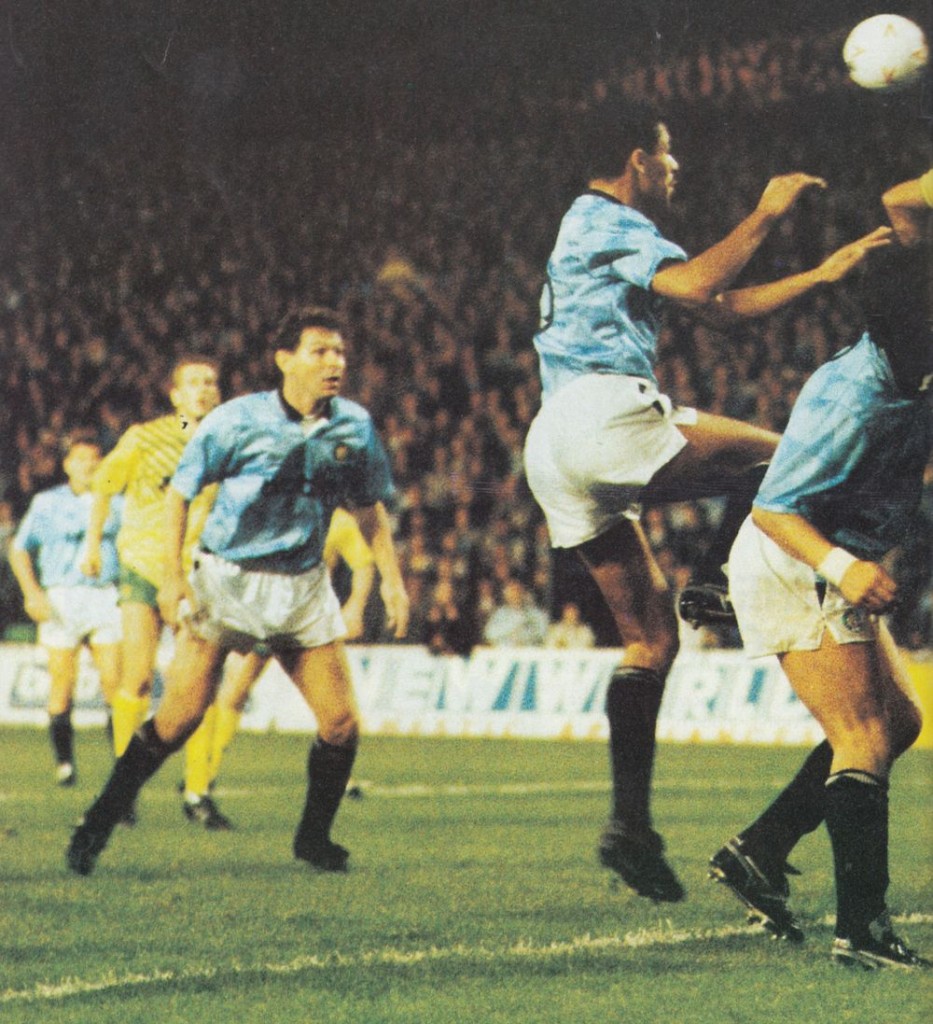 norwich lge cup home 1989 to 90 action6