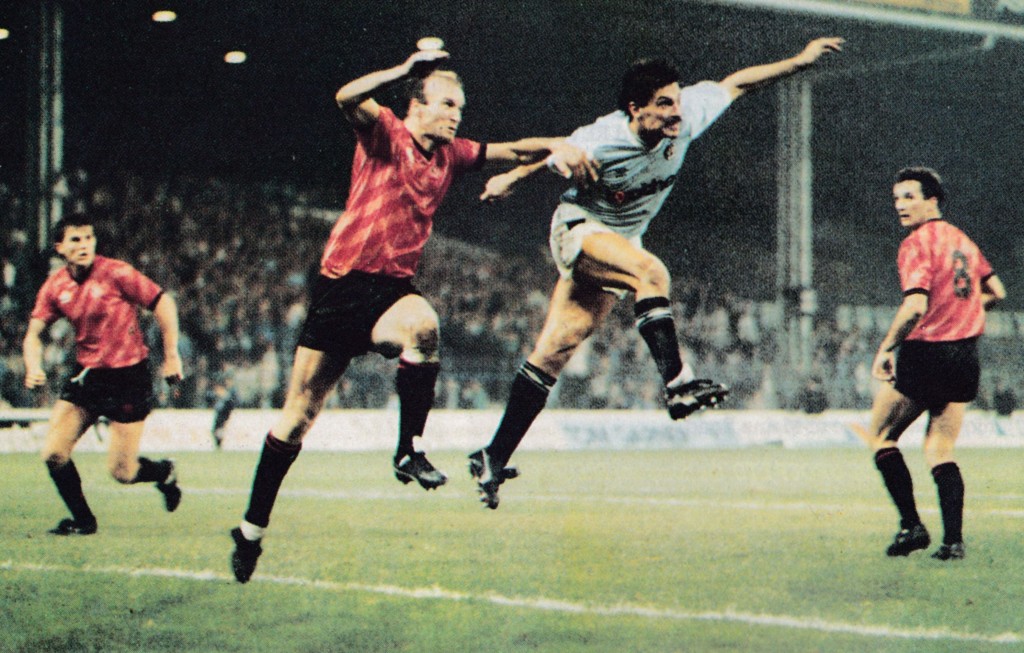 portsmouth home 1988 to 89 action7