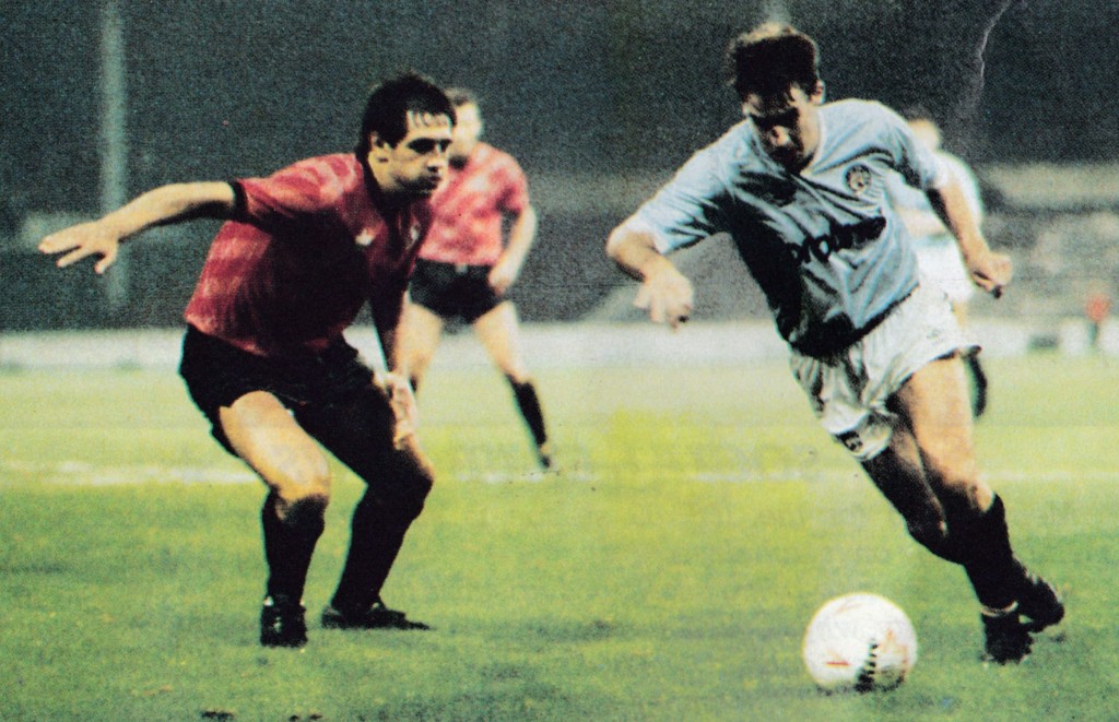 portsmouth home 1988 to 89 action8